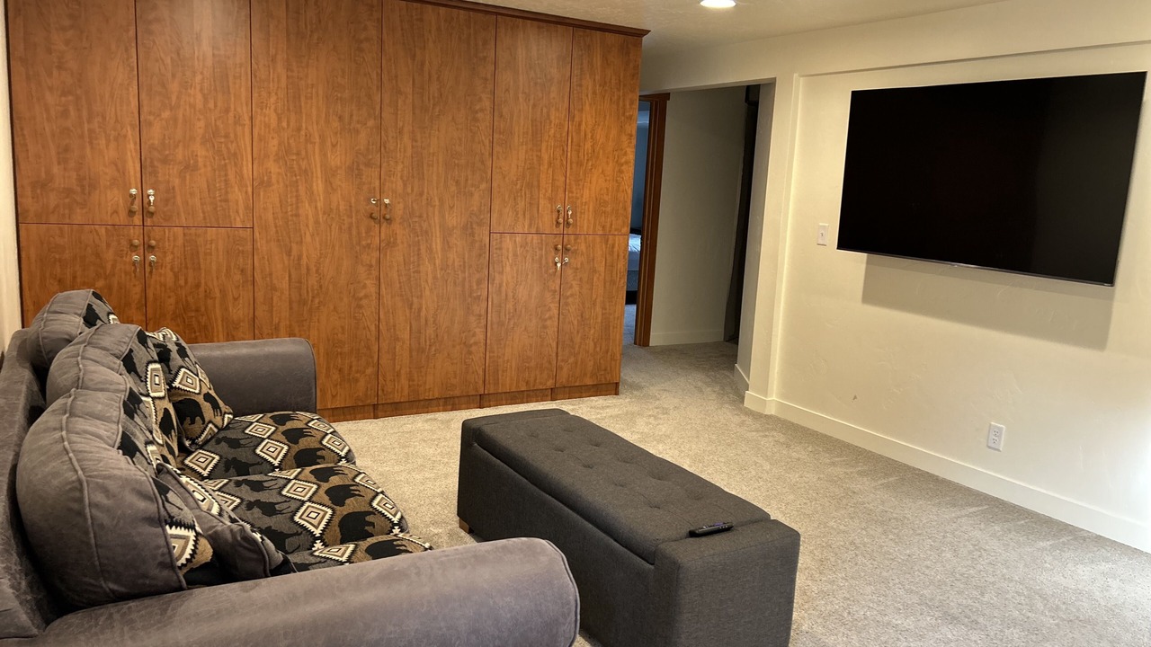 Photo of Livingroom in Upper Rattlesnake
