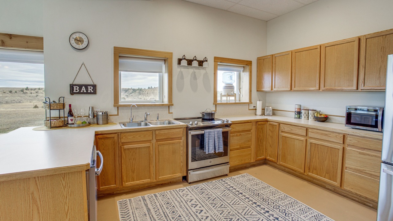 Photo of Kitchen in Golden Valley County