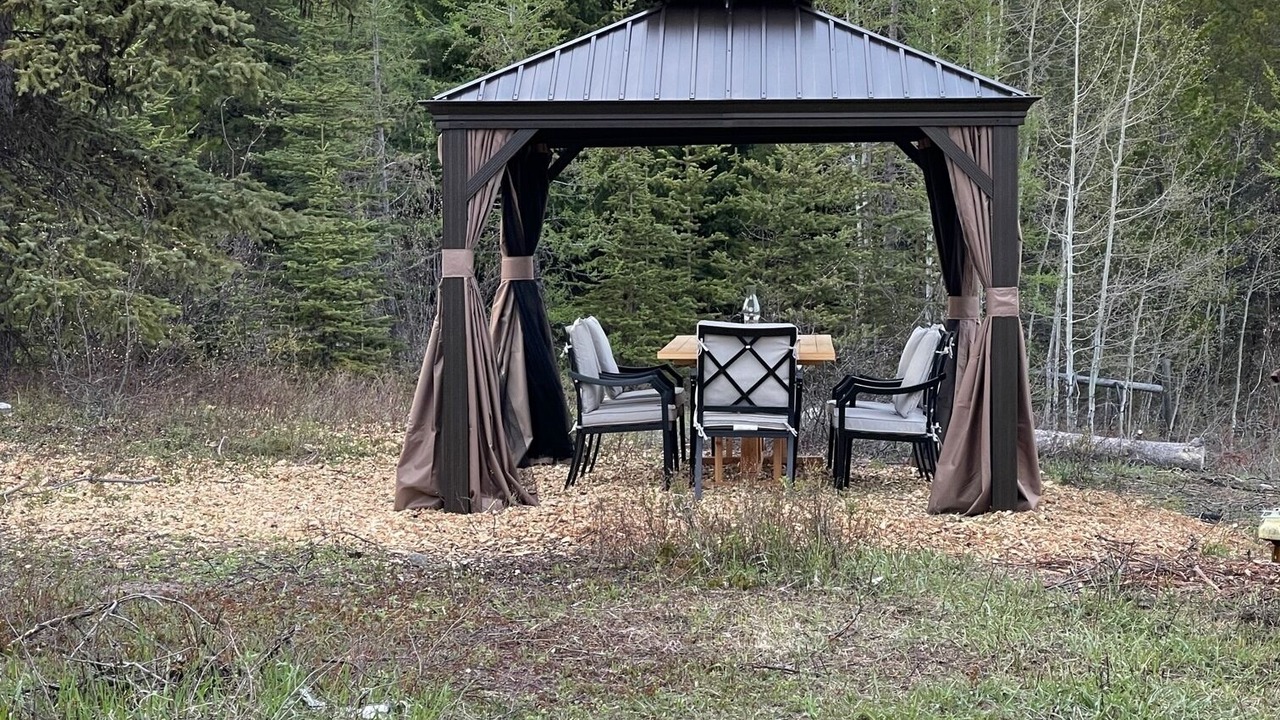 Photo of Outdoor in Polebridge