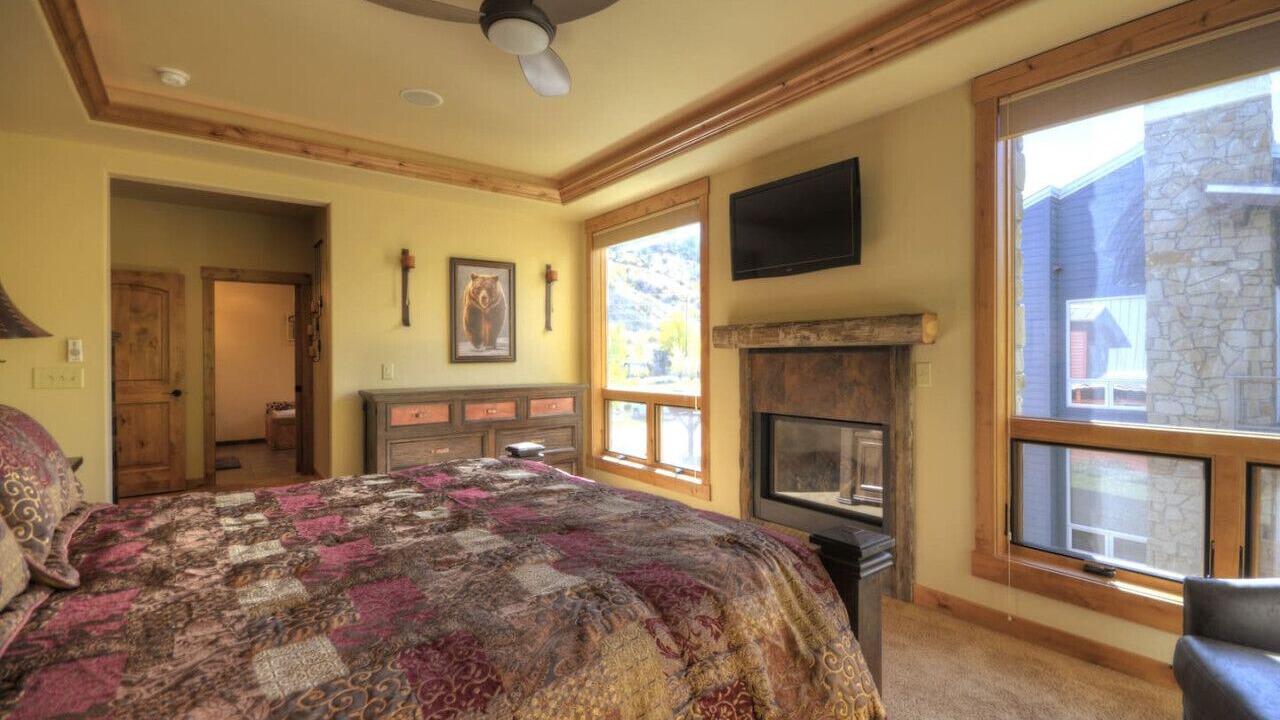 Photo of Bedroom in Red Lodge