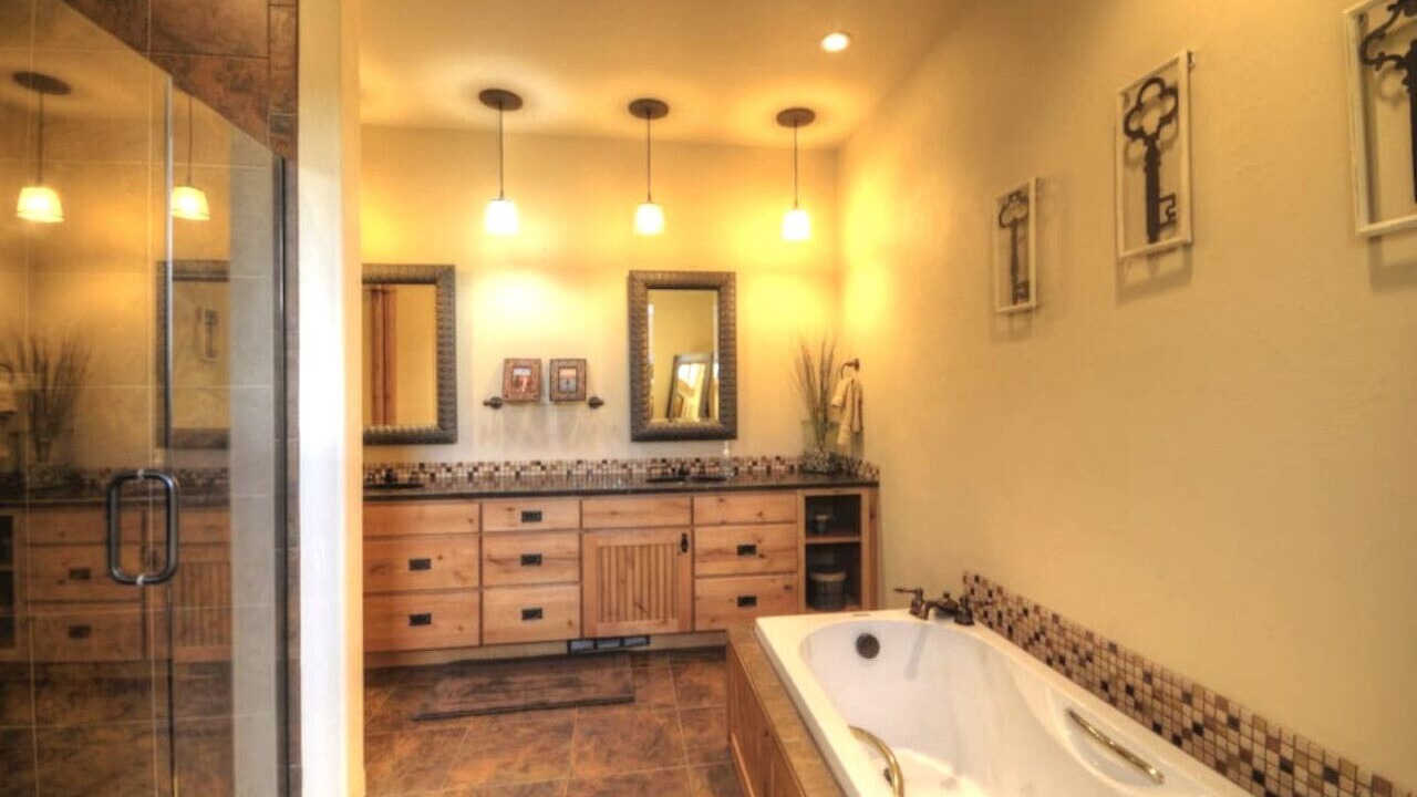Photo of Bathroom in Red Lodge