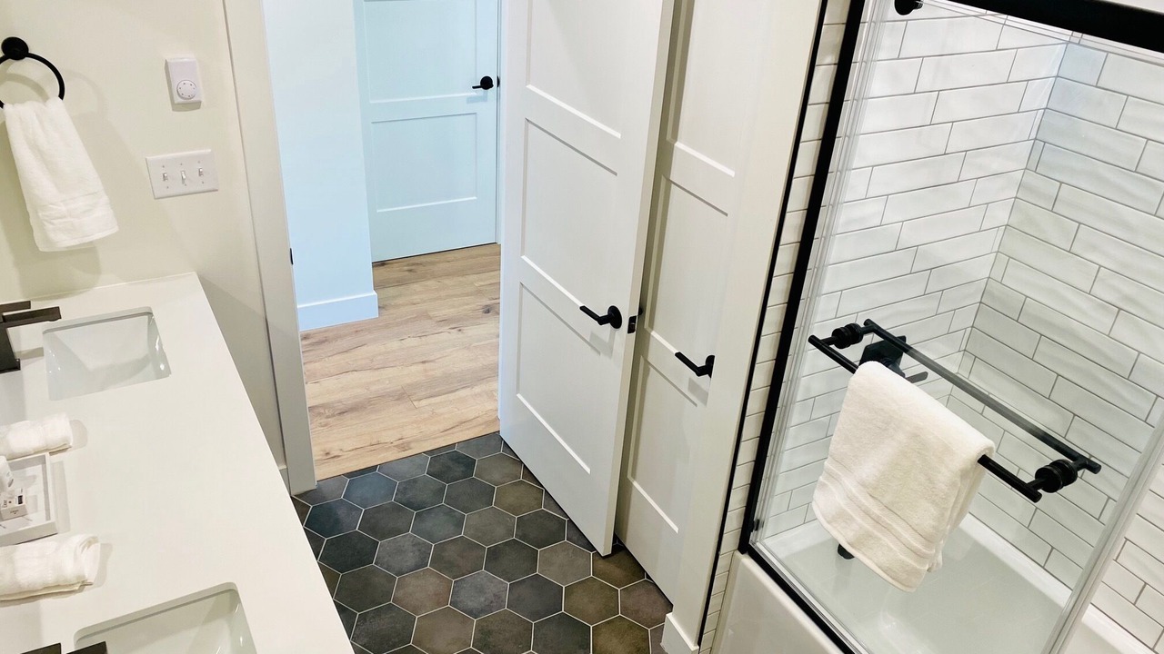 Photo of Bathroom in Big Sky