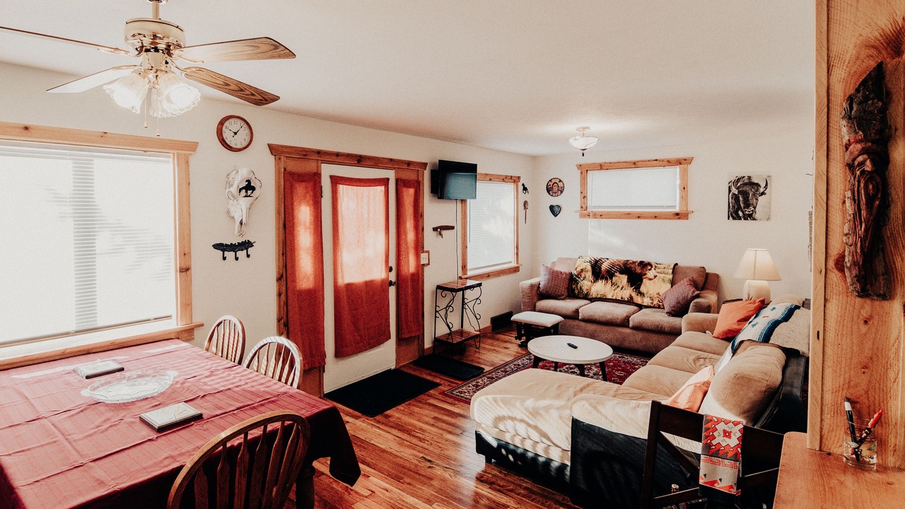 Photo of Livingroom in Hot Springs