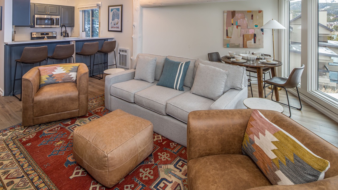 Photo of Livingroom in Big Sky