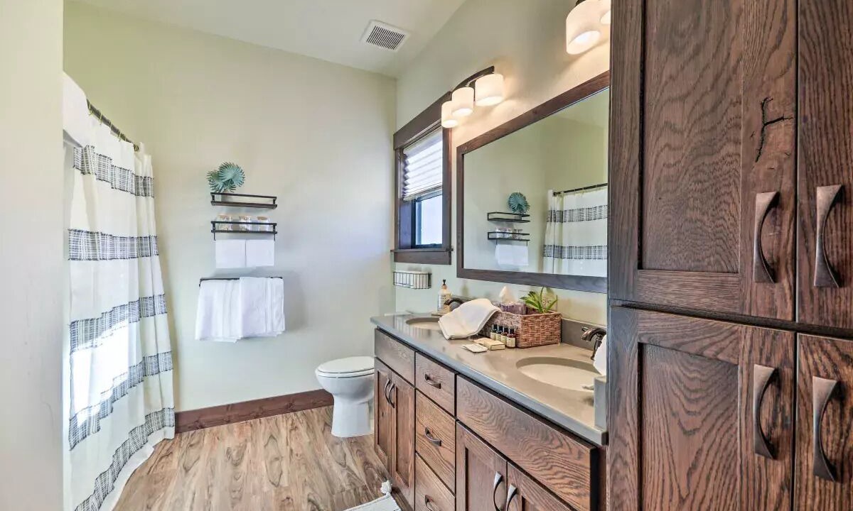 Photo of Bathroom in Red Lodge