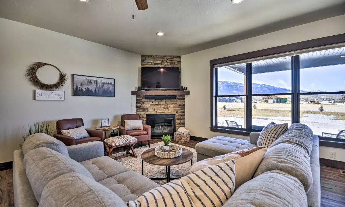 Photo of Livingroom in Red Lodge