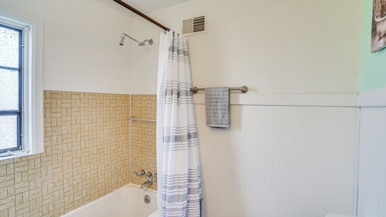 Photo of Bathroom in Sidney