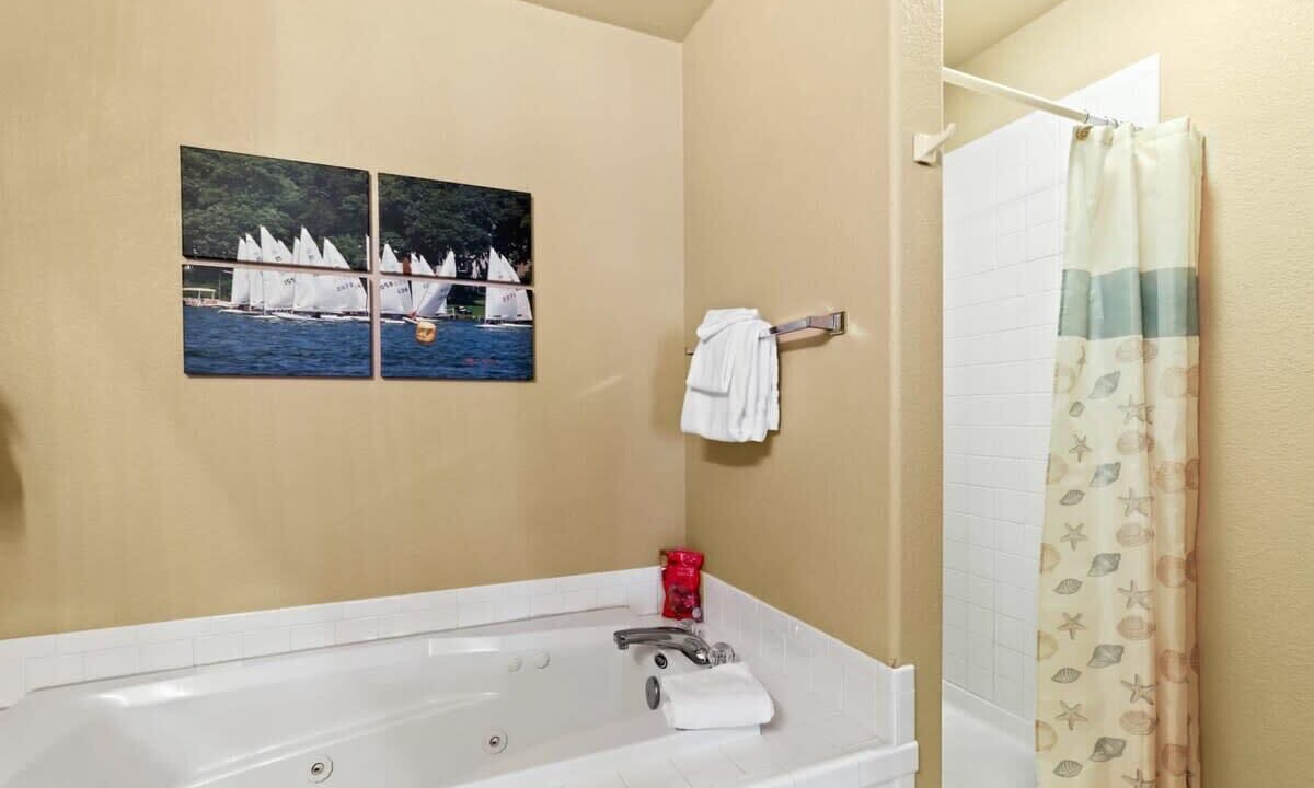 Photo of Bathroom in Wildernest