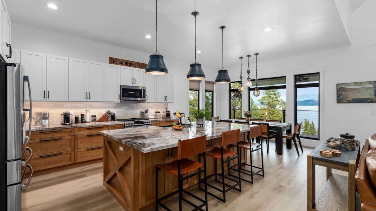 Photo of Kitchen in Lakeside