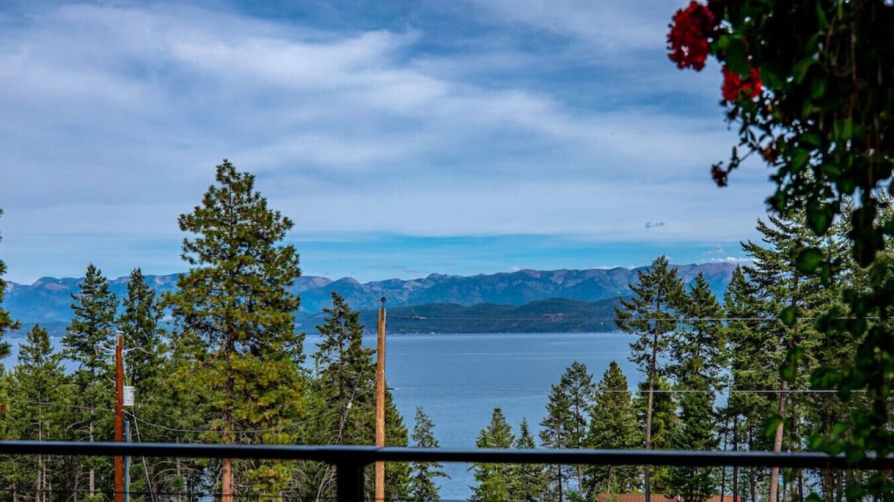Photo of Patio Balcony in Lakeside