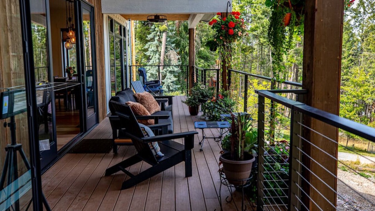 Photo of Patio Balcony in Lakeside