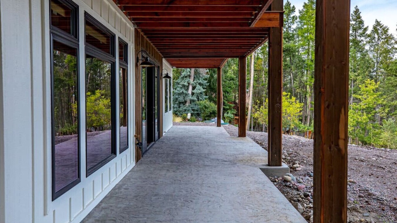 Photo of Patio Balcony in Lakeside
