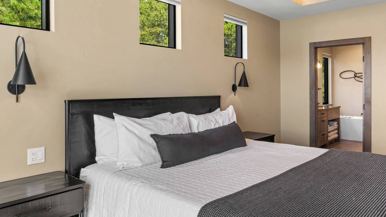 Photo of Bedroom in Georgetown