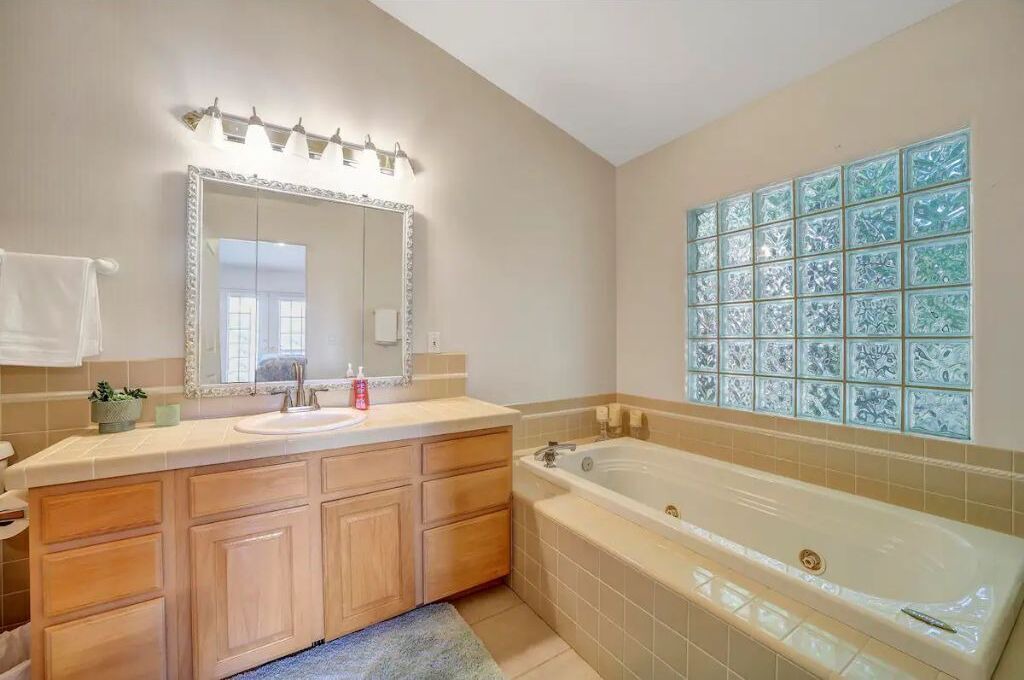 Photo of Bathroom in Twin Falls