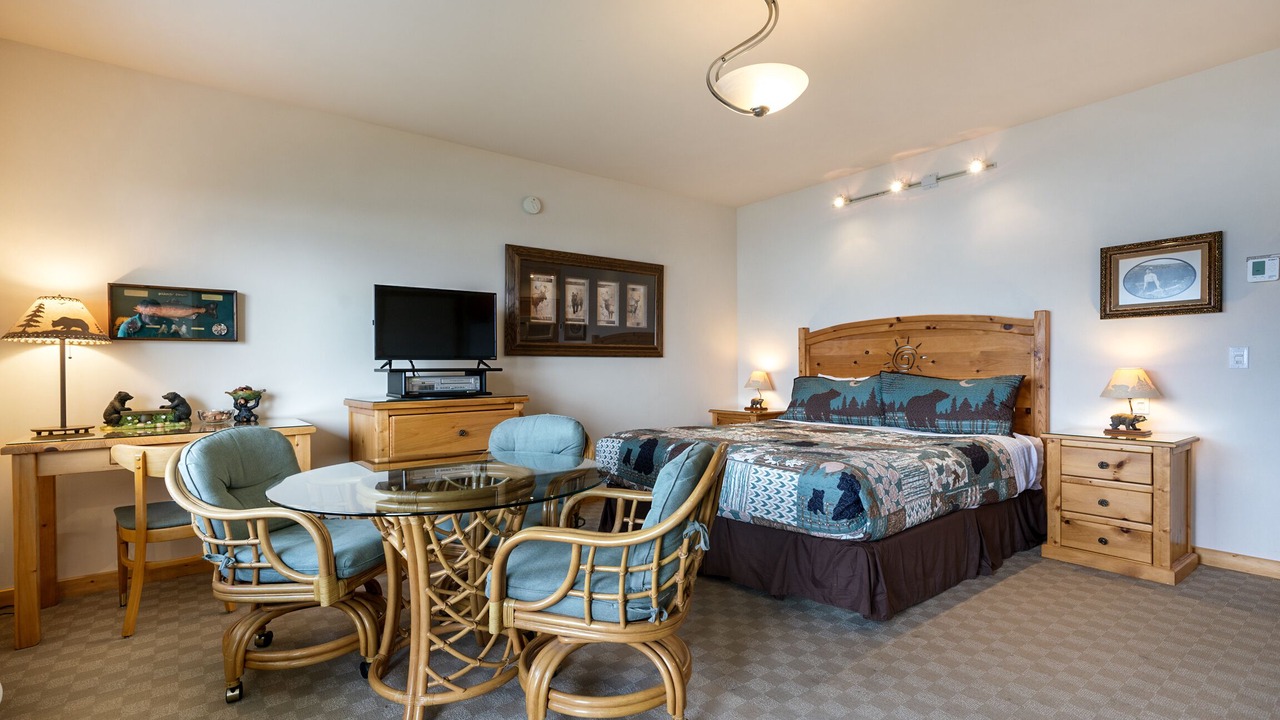 Photo of Bedroom in Polson