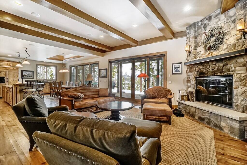 Photo of Livingroom in Fraser