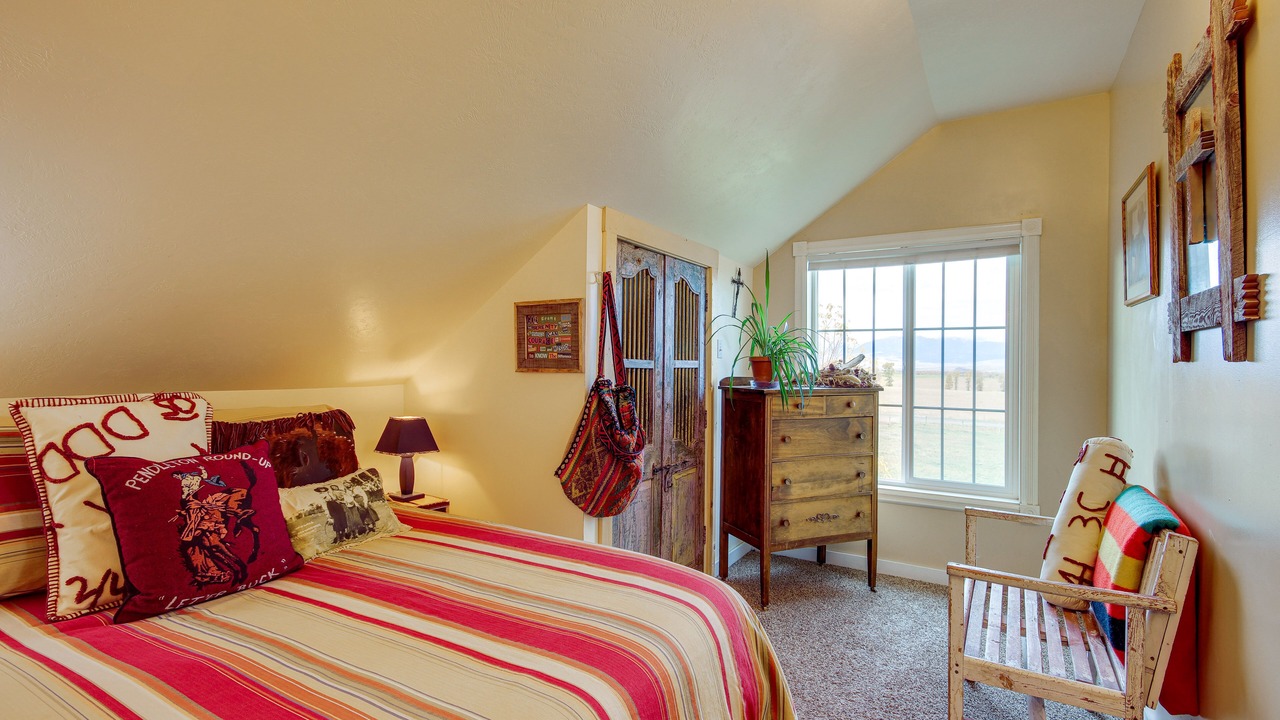 Photo of Bedroom in Livingston