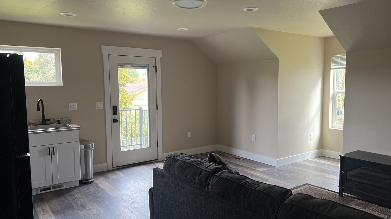Photo of Livingroom in Orchard Homes