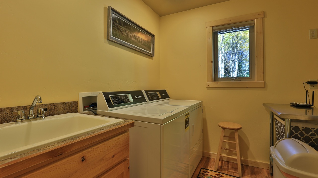 Photo of Bedroom in Lazy Acres