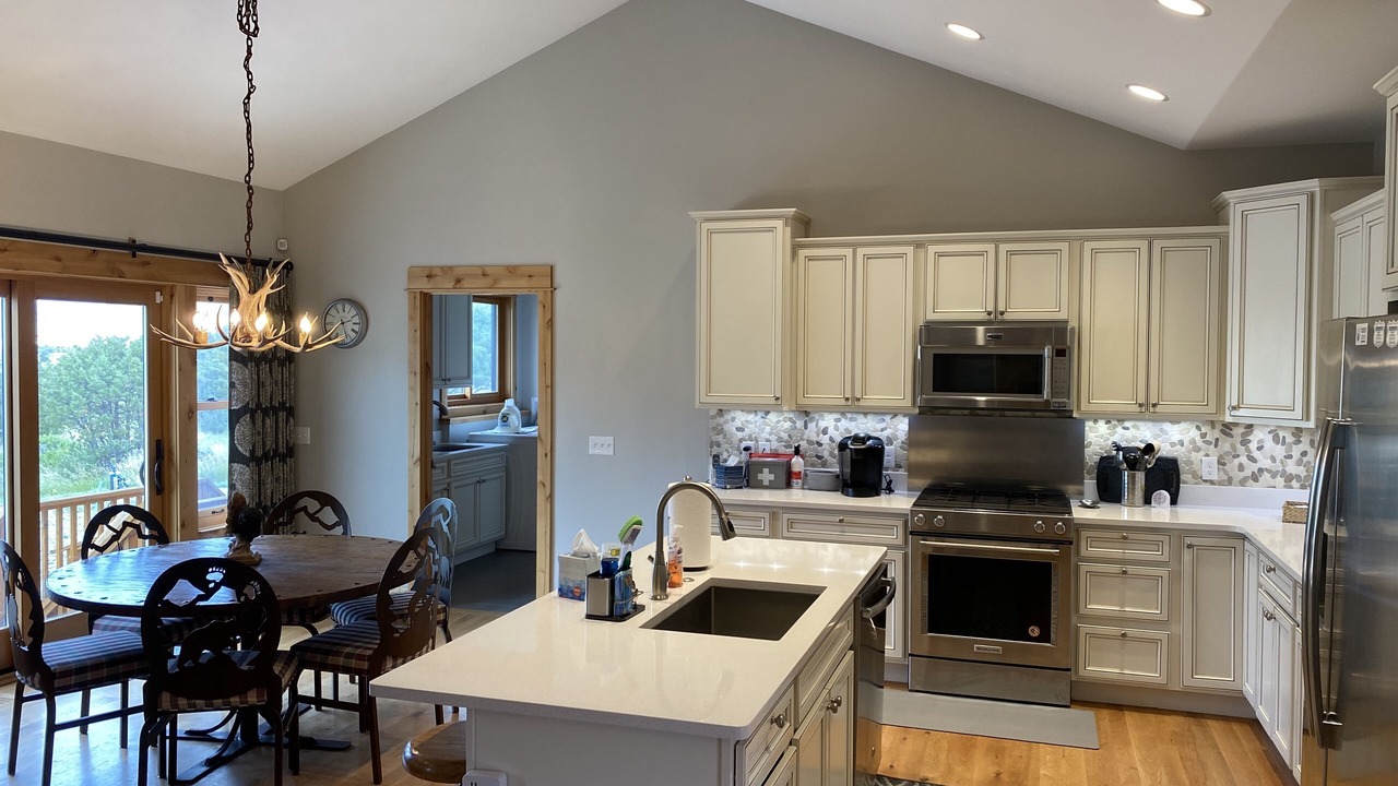 Photo of Kitchen in Emigrant