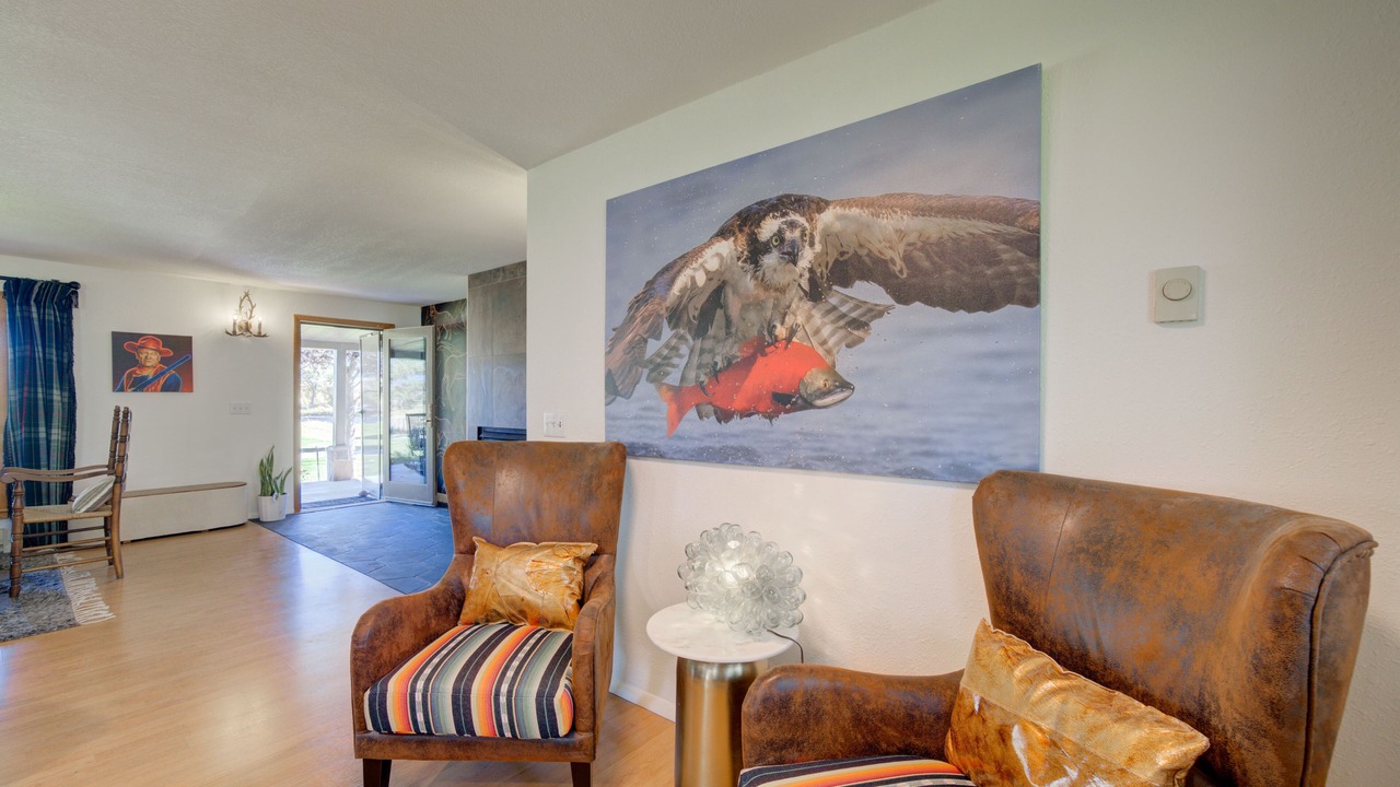 Photo of Others in Ennis