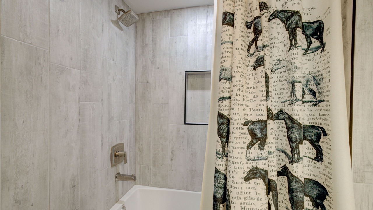 Photo of Bathroom in Ennis