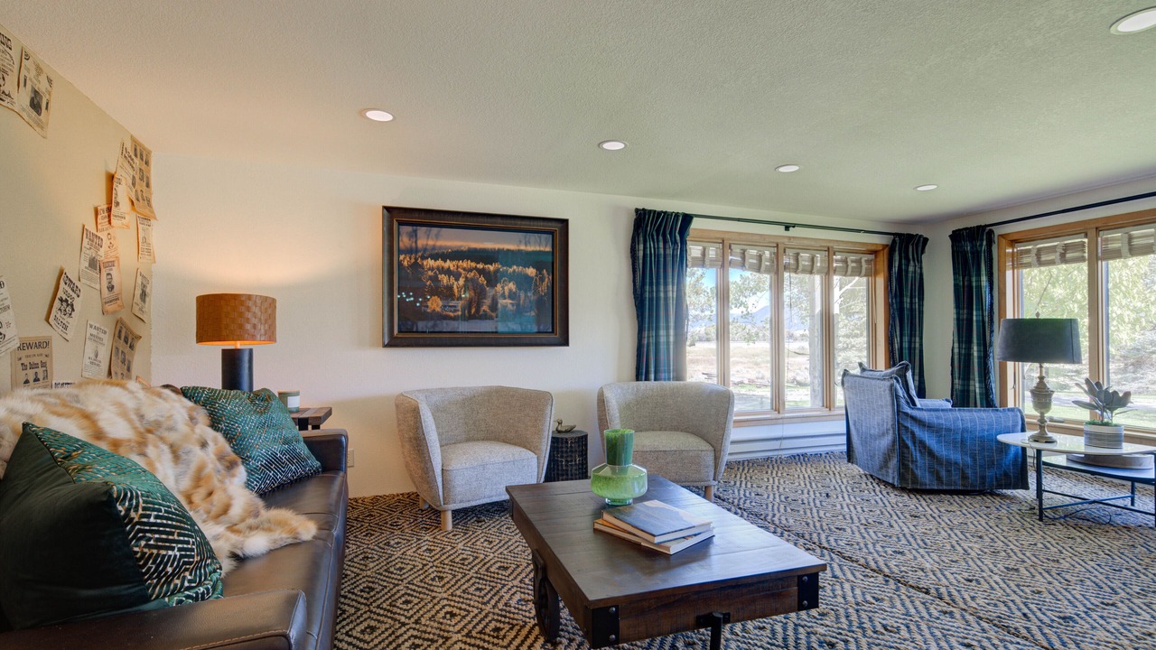 Photo of Livingroom in Ennis