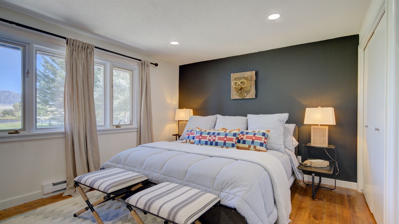 Photo of Bedroom in Ennis