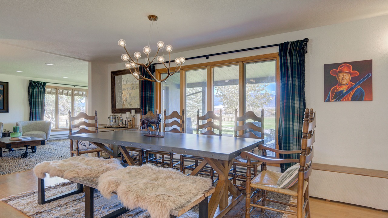 Photo of Others in Ennis