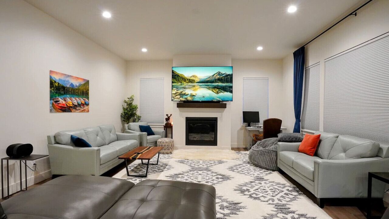 Photo of Livingroom in Bozeman