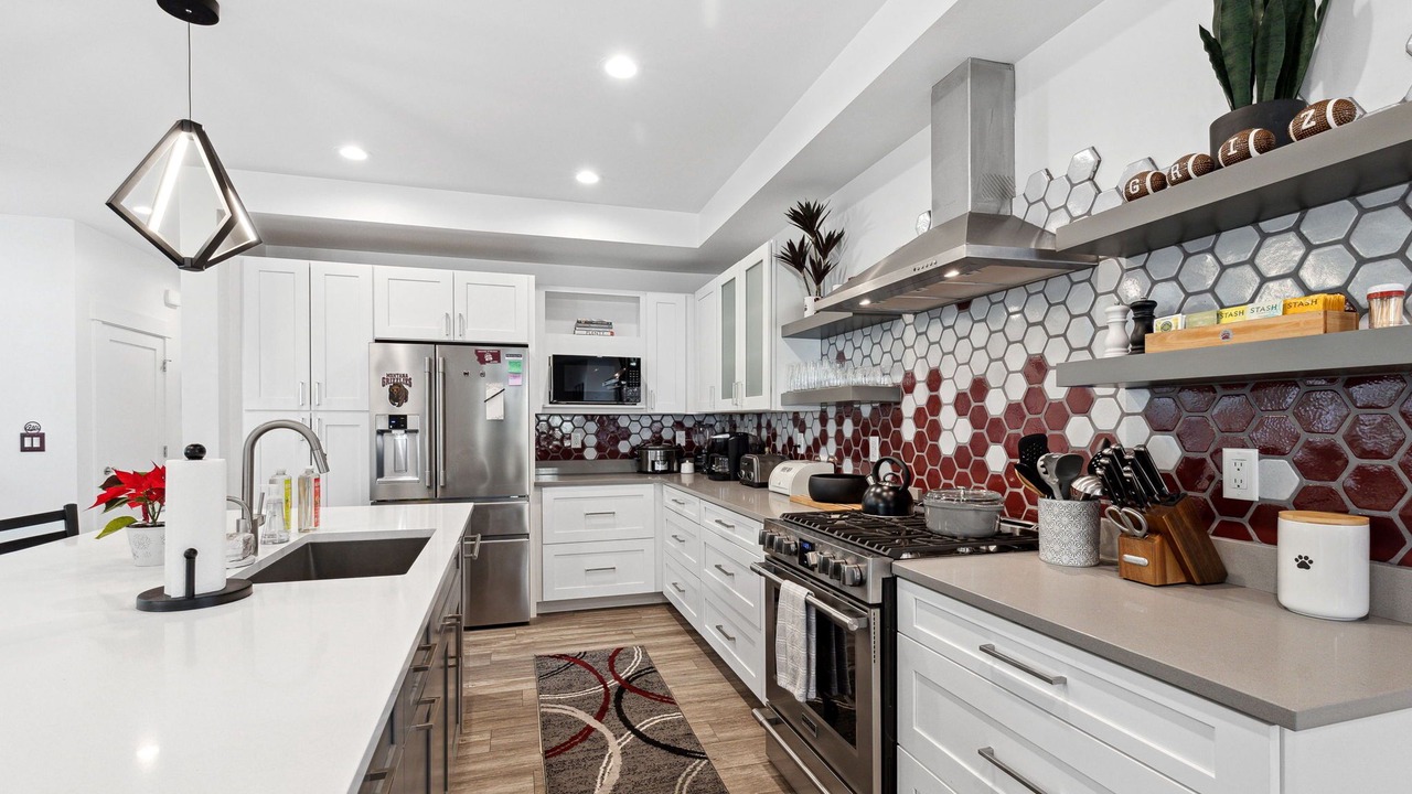 Photo of Kitchen in University District