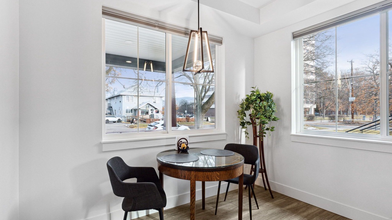 Photo of Others in University District