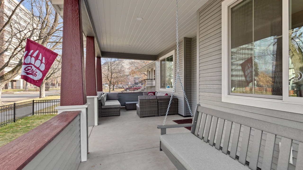 Photo of Patio Balcony in University District