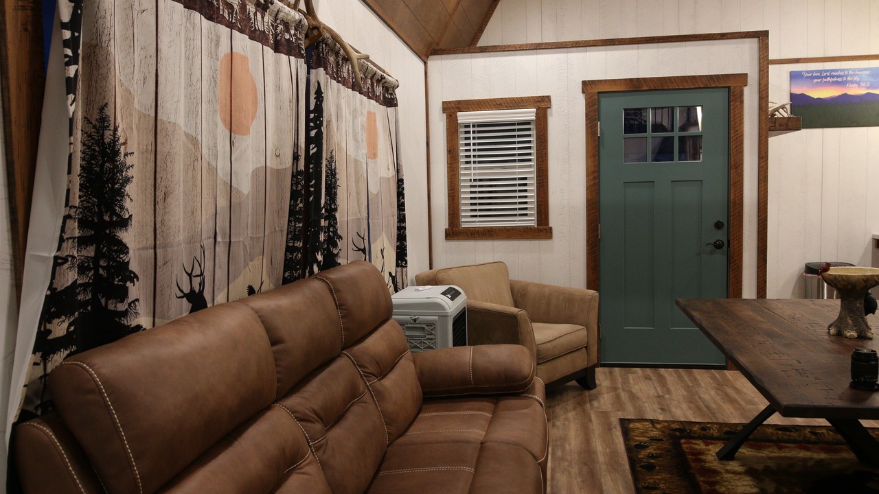 Photo of Livingroom in St. Ignatius