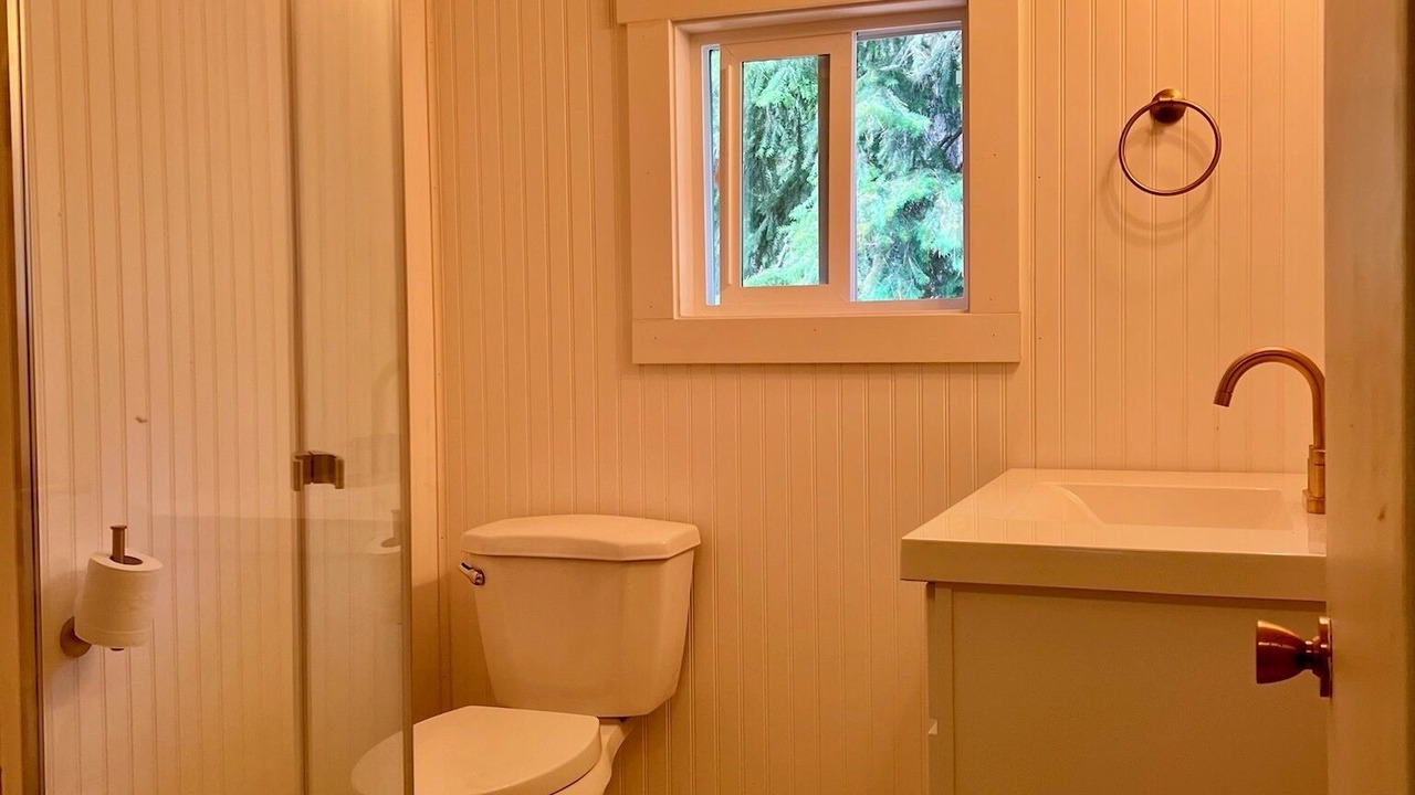 Photo of Bathroom in Sandpoint