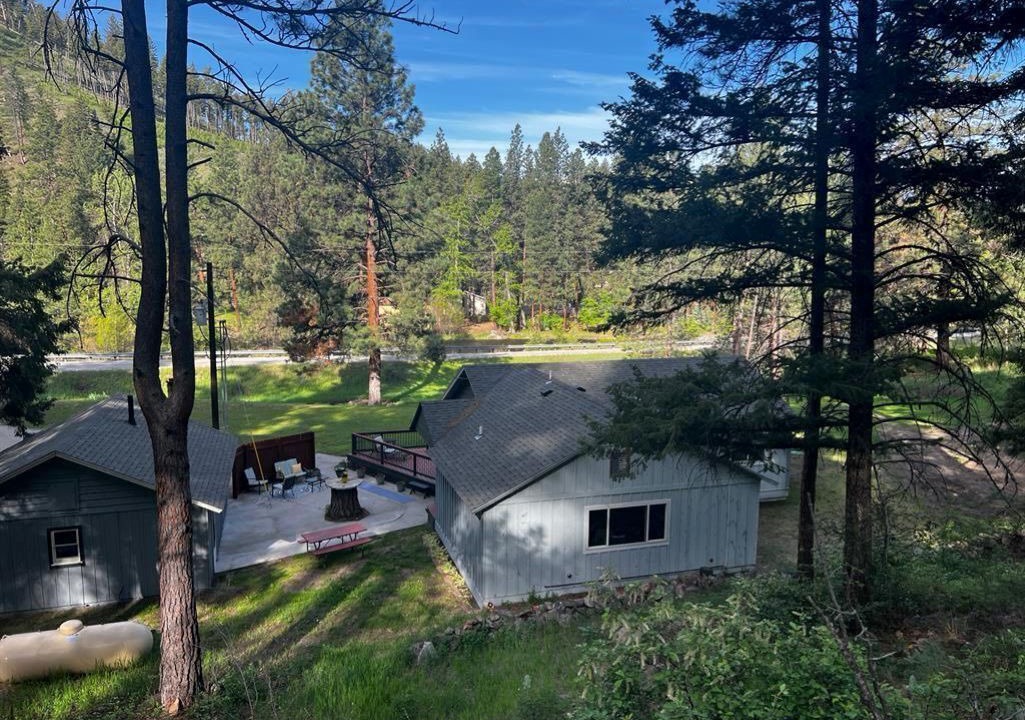 Photo of Outdoor in Conner