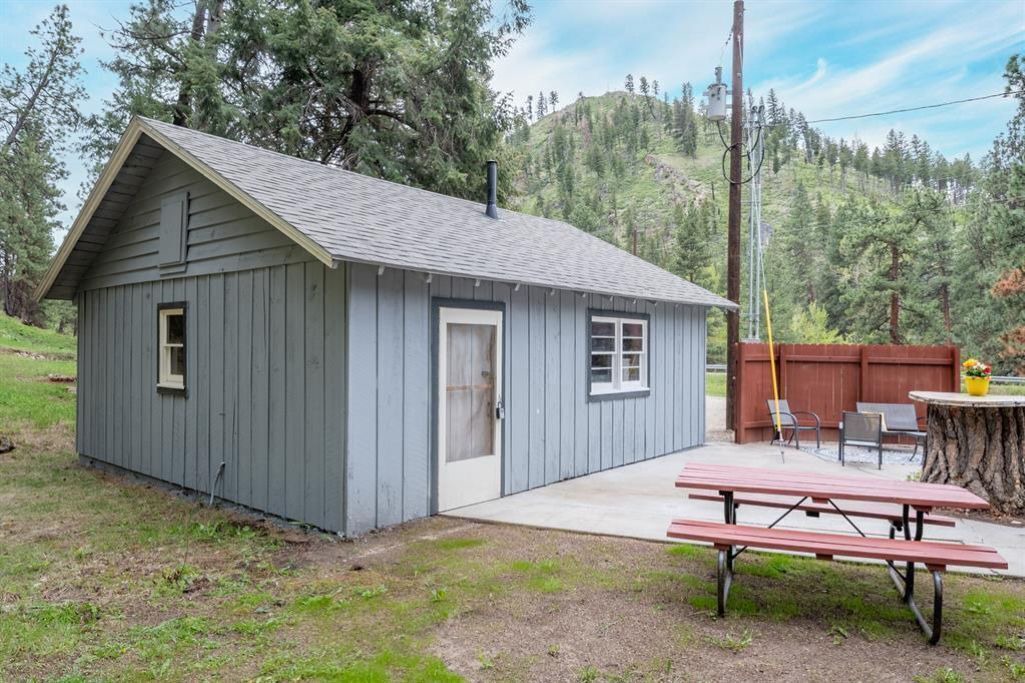 Photo of Outdoor in Conner