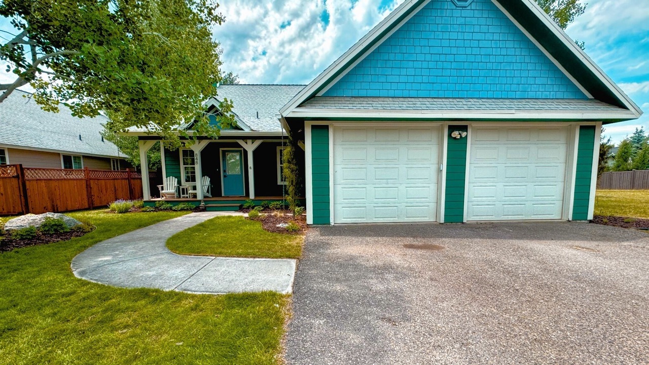 Photo of Outdoor in Creekside Meadows