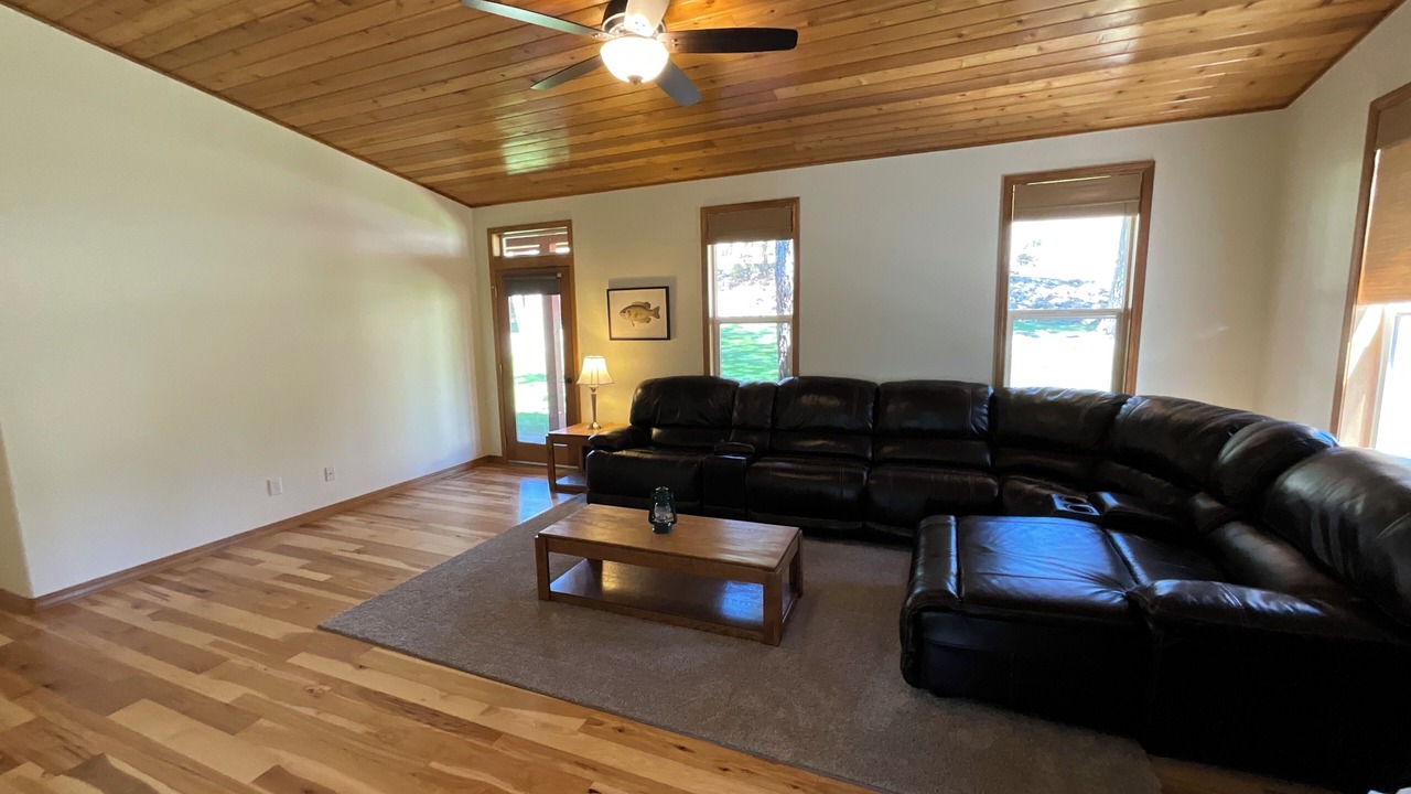 Photo of Livingroom in Thompson Falls