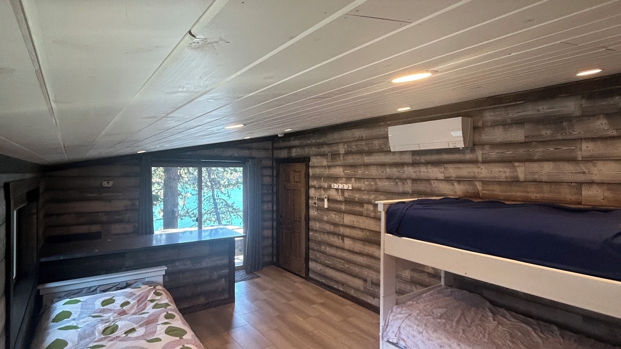 Photo of Bedroom in Thompson Falls
