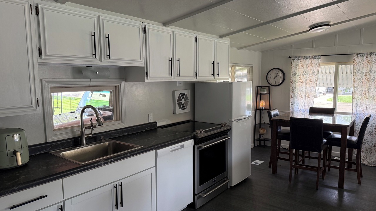 Photo of Kitchen in Plentywood