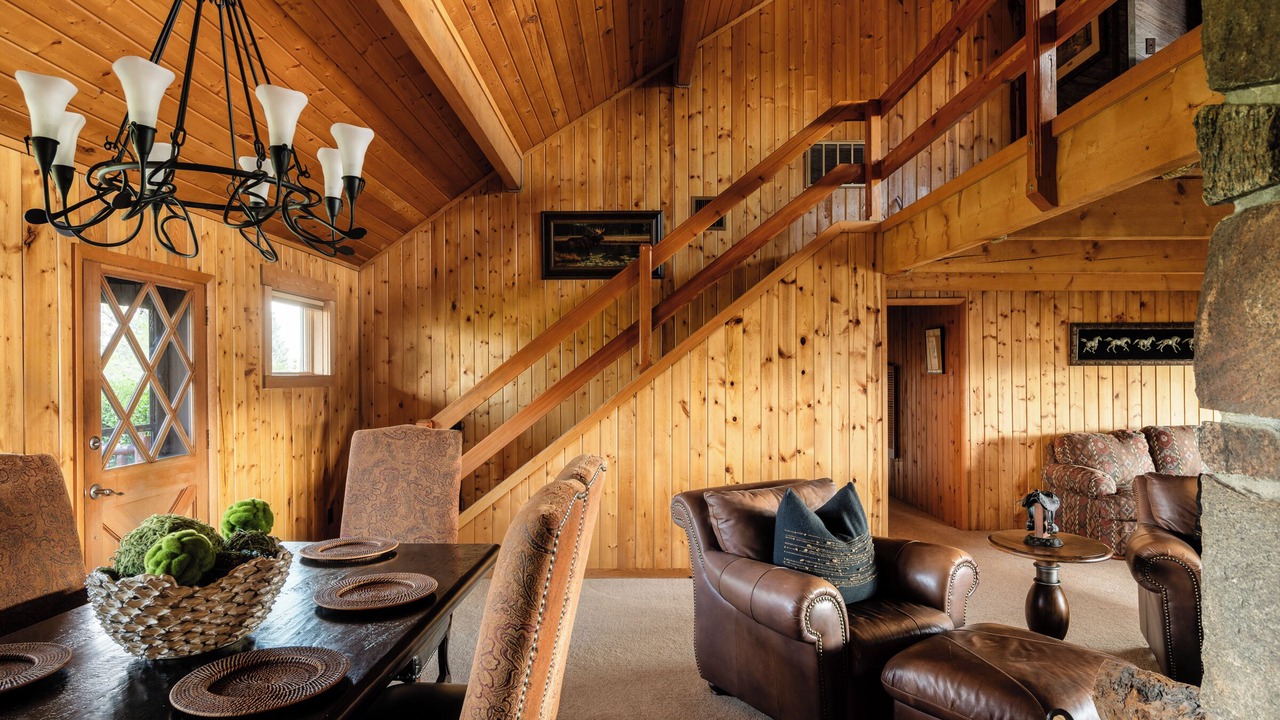 Photo of Others in Ennis