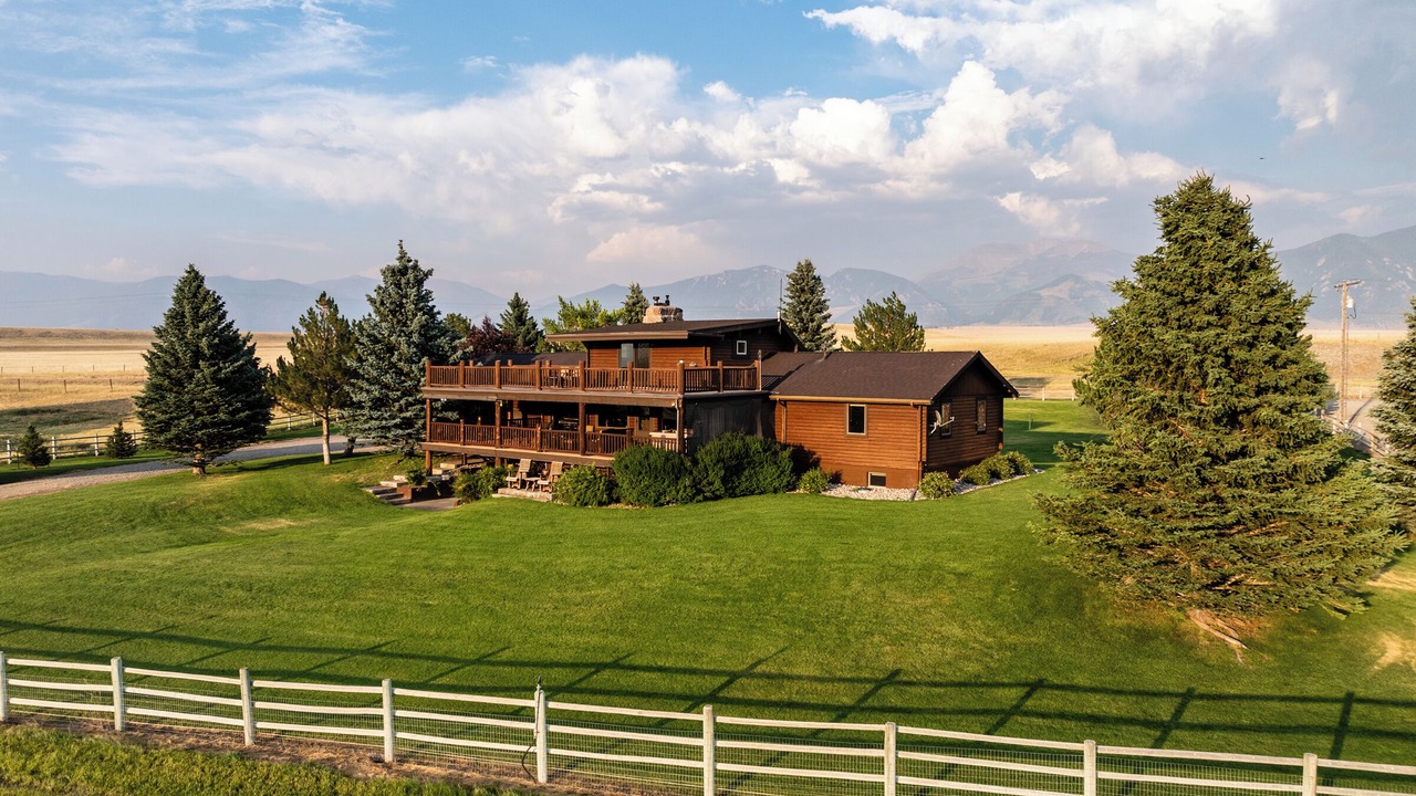 Photo of Outdoor in Ennis