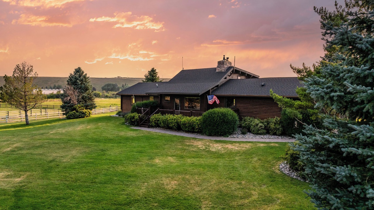 Photo of Outdoor in Ennis