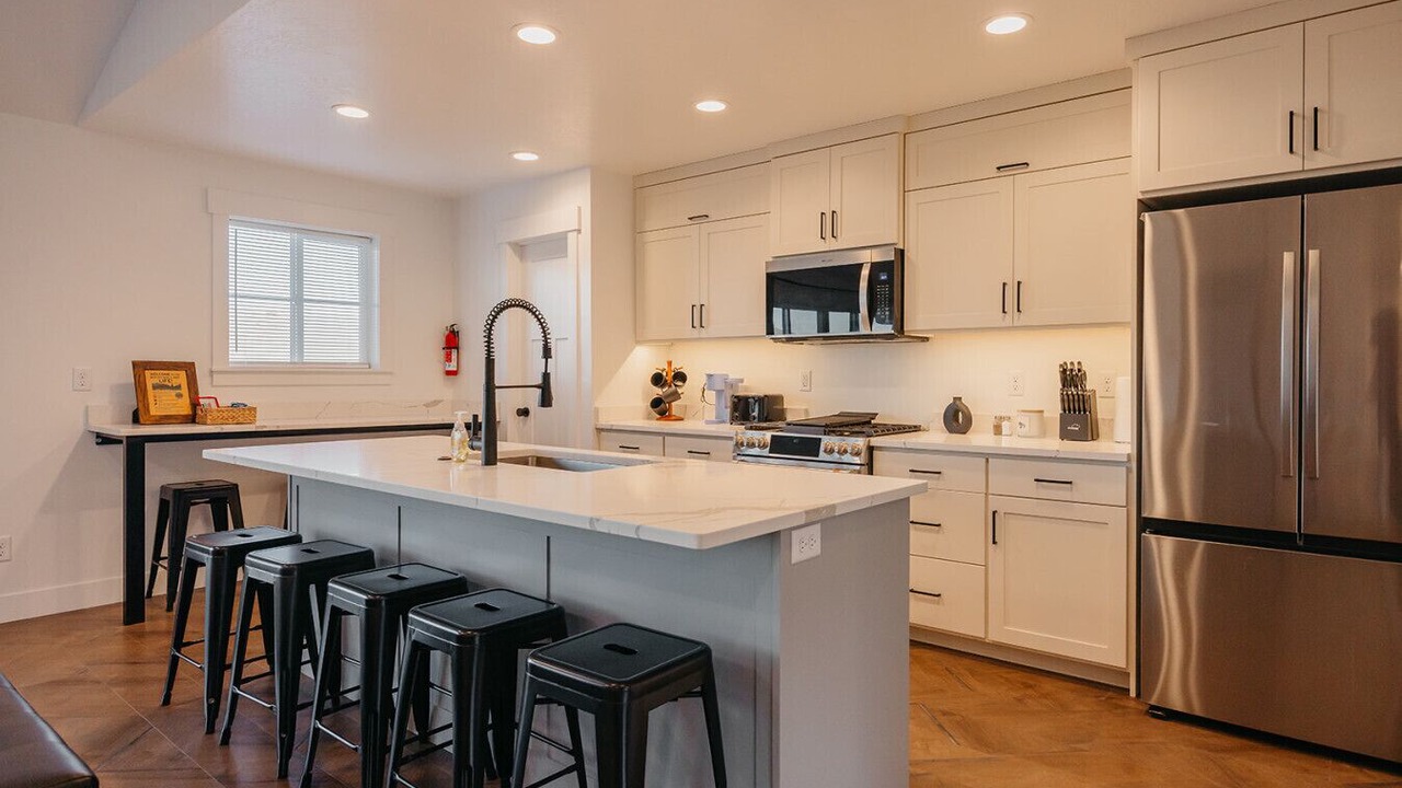 Photo of Kitchen in Helper