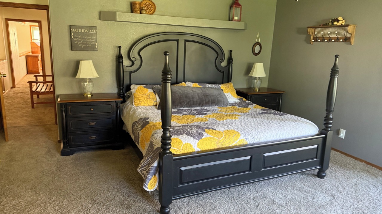 Photo of Bedroom in Superior