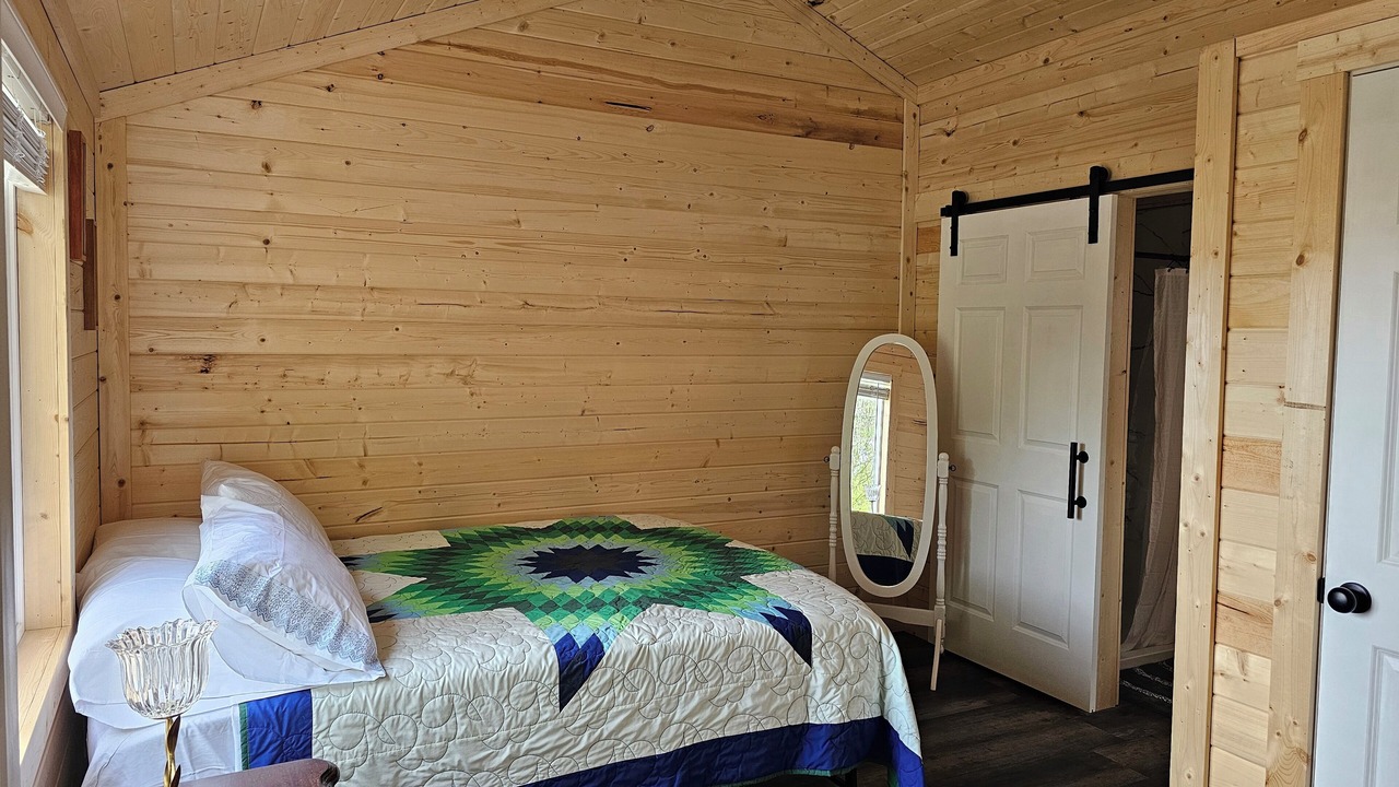 Photo of Bedroom in Hamilton