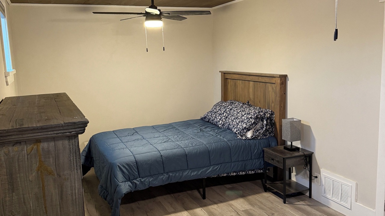 Photo of Bedroom in Thompson Falls