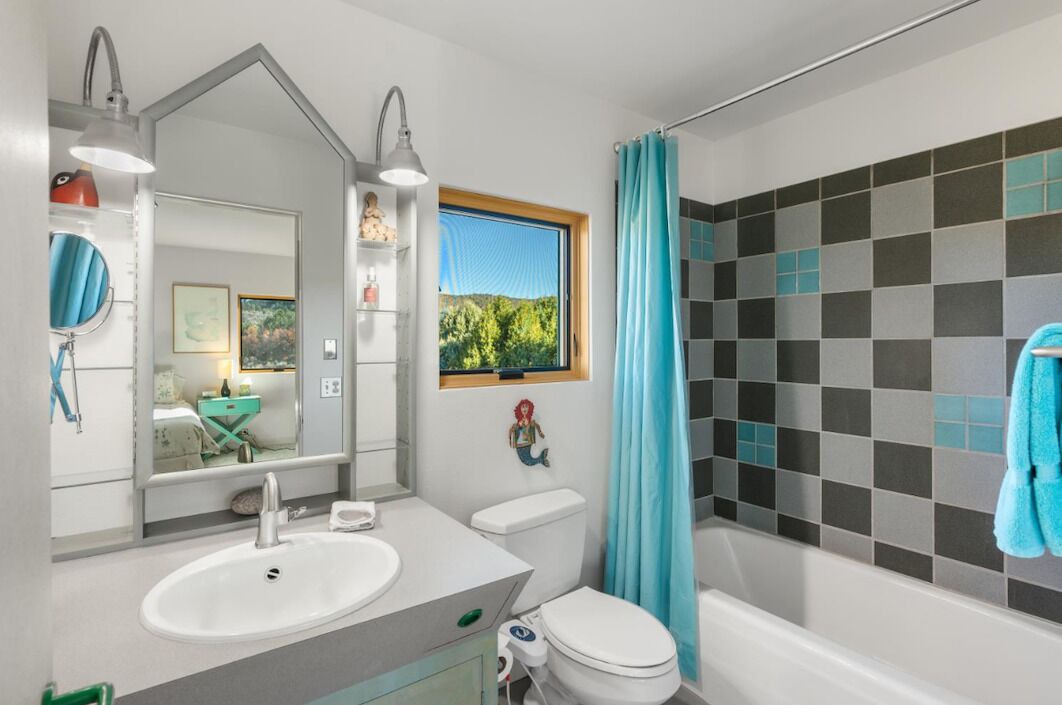 Photo of Bathroom in Missouri Heights