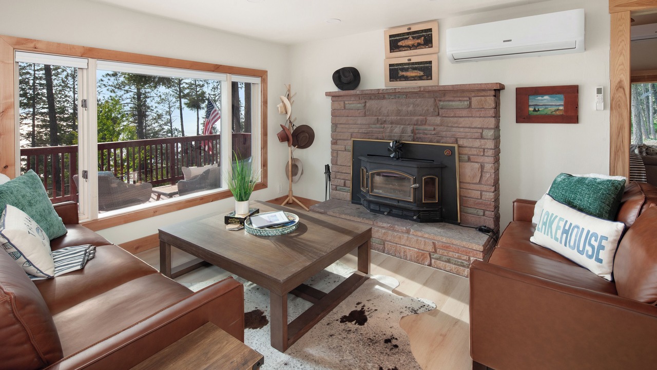 Photo of Livingroom in Polson